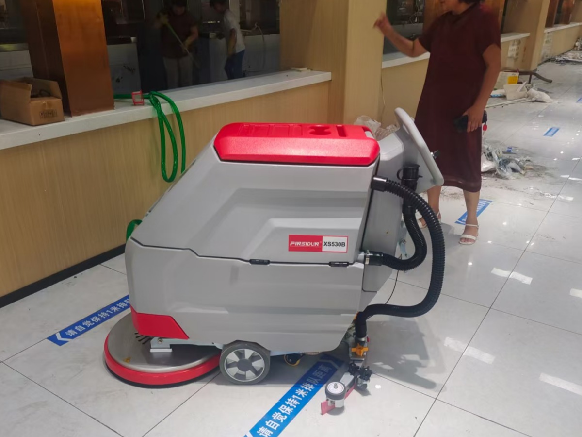 hand-push floor scrubber for commercial use